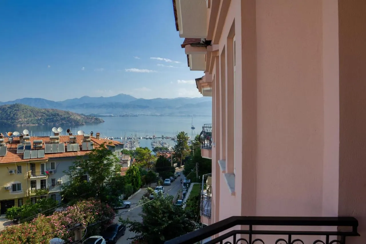Pembe Koesk Apart Otel Fethiye